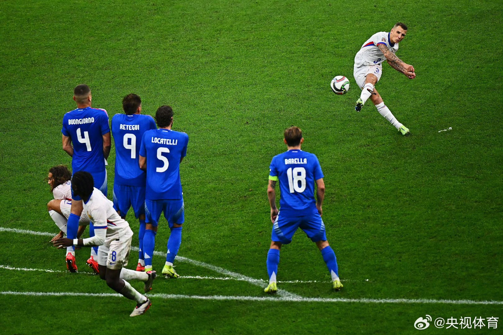 切尔西横扫对手,轻松杀入欧冠半决赛 切尔西横扫对手,轻松杀入欧冠半决赛