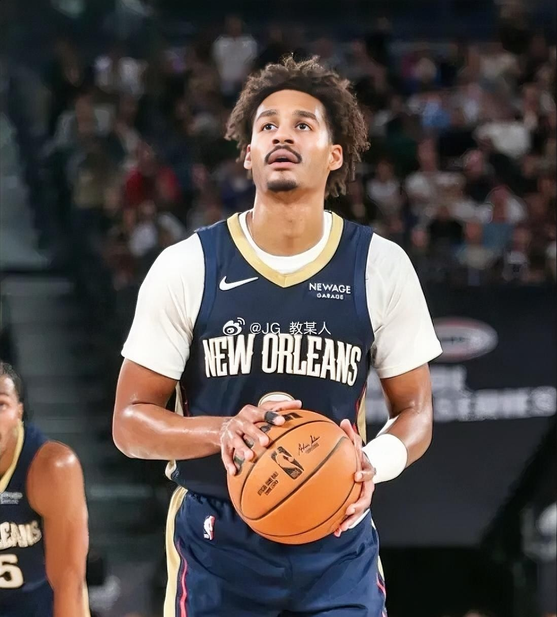 开云下载-鹈鹕鏖战灰熊,布克惊艳四座